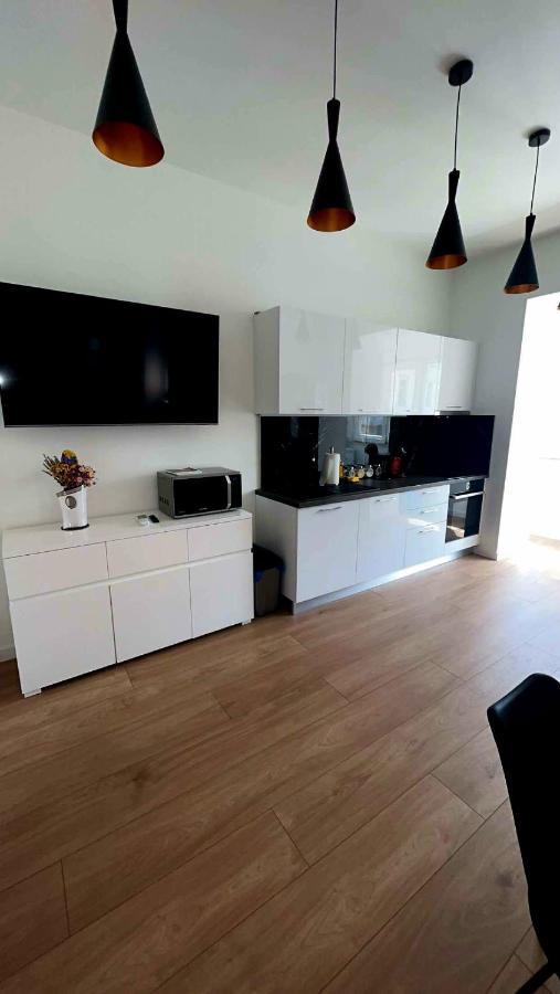 Stivi Luxury Apartments Пула Екстериор снимка