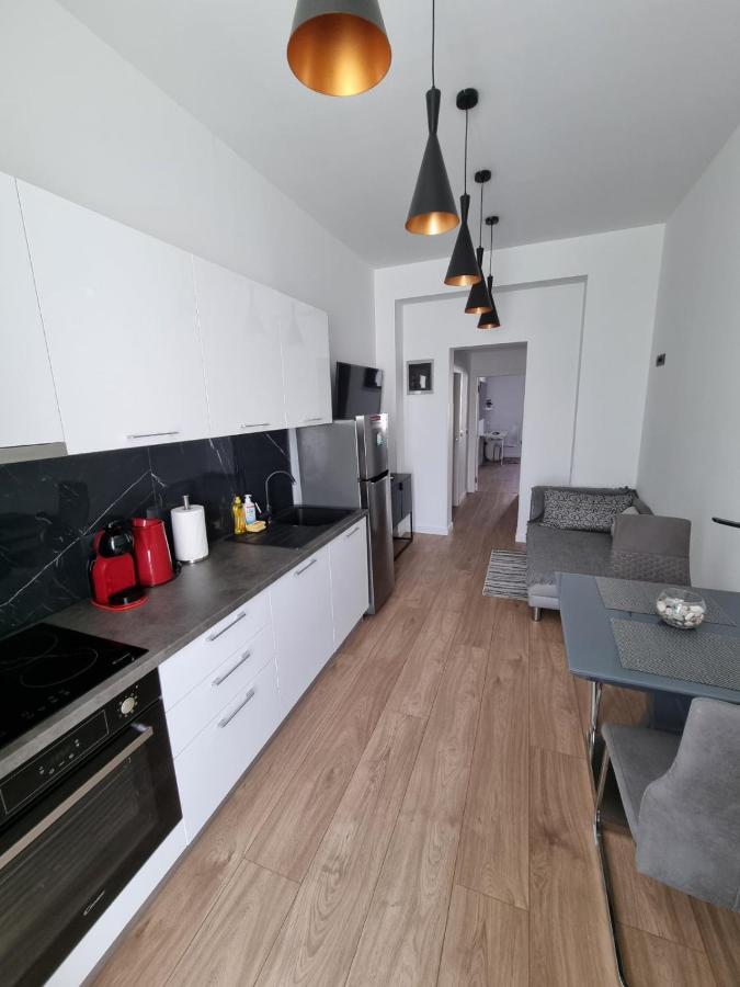 Stivi Luxury Apartments Пула Екстериор снимка